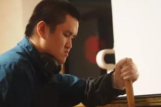 盲人也能成為調(diào)音師？23歲的他做到了！