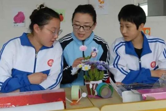 如何判斷孩子是否是語言遲緩？（附檢查及訓(xùn)練方法）