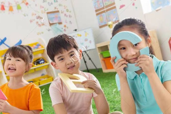 如何針對孤獨癥兒童進行有效的游戲互動？