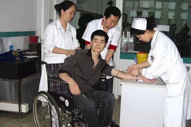 無障礙：各地殘疾人面臨何種困境？