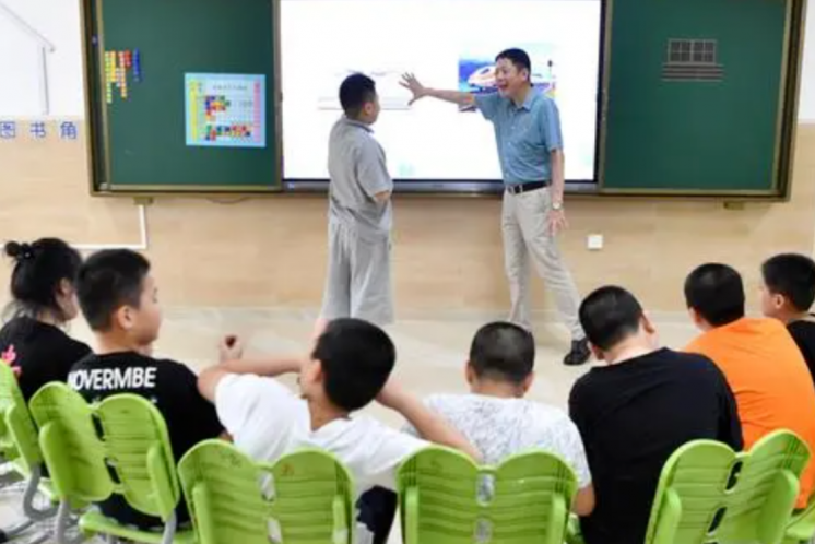 一群教師照亮“星星的孩子” 成為有尊嚴(yán)的社會人